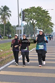 Runner Photo 4373507
