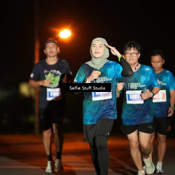 Runner Photo 4375418