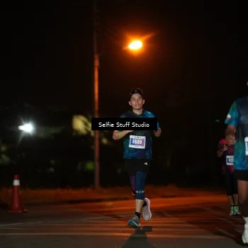 Runner Photo 4375459