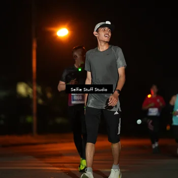 Runner Photo 4375480