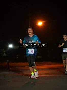 Runner Photo 4375497