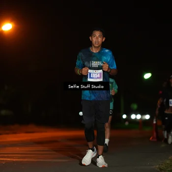 Runner Photo 4375620