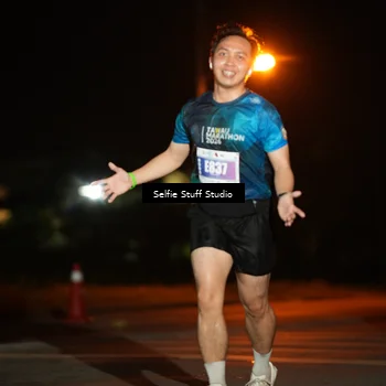 Runner Photo 4375673