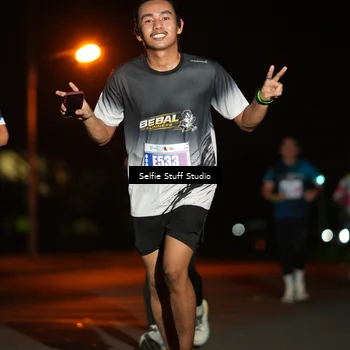 Runner Photo 4375675