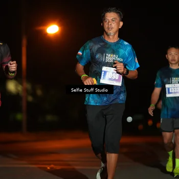 Runner Photo 4375714