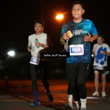 Runner Photo 4375756