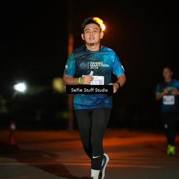 Runner Photo 4375763