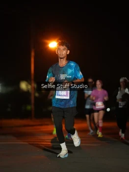 Runner Photo 4375786