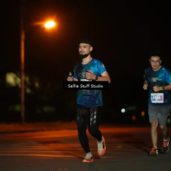 Runner Photo 4375811