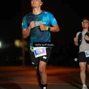 Runner Photo 4375817