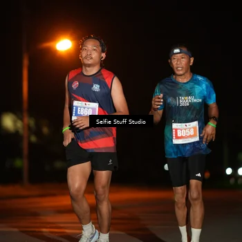 Runner Photo 4375833