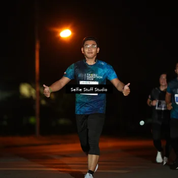 Runner Photo 4375837