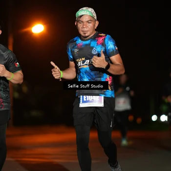 Runner Photo 4375846