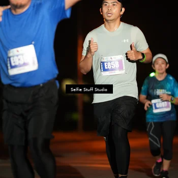 Runner Photo 4375872