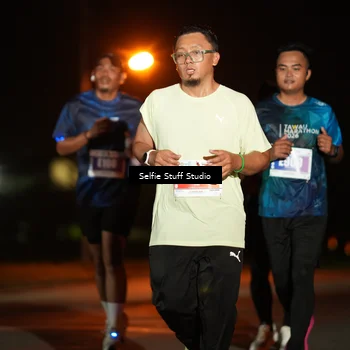 Runner Photo 4375938