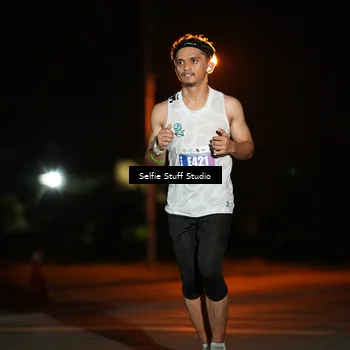 Runner Photo 4375943