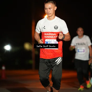 Runner Photo 4375945