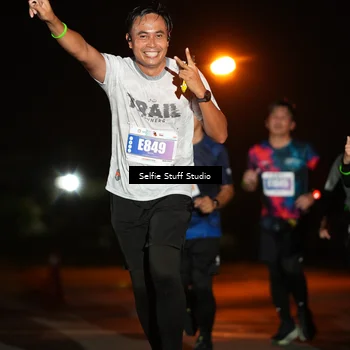 Runner Photo 4375946