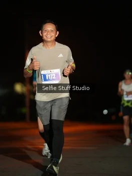 Runner Photo 4375957