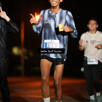 Runner Photo 4375968