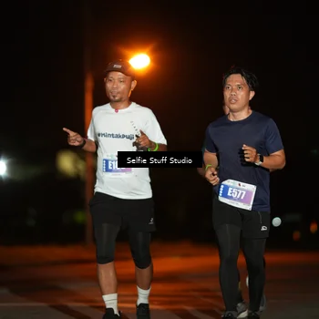 Runner Photo 4375974