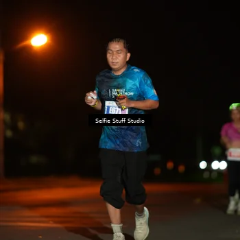 Runner Photo 4375998