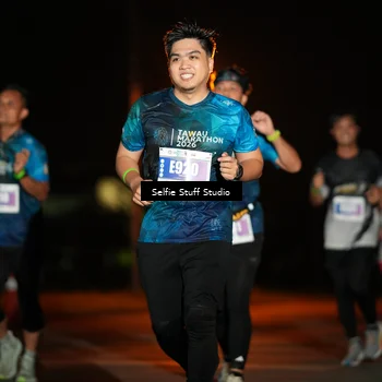 Runner Photo 4376015