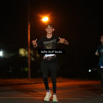 Runner Photo 4376027