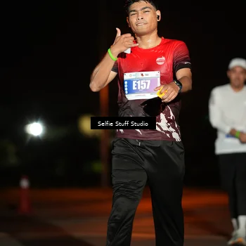 Runner Photo 4376032