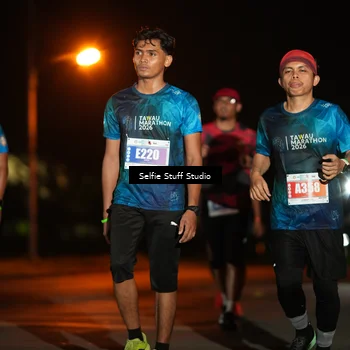Runner Photo 4376045