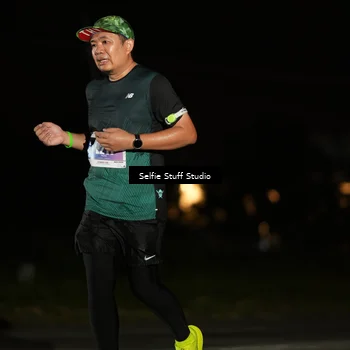 Runner Photo 4376077