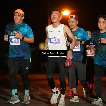 Runner Photo 4377097