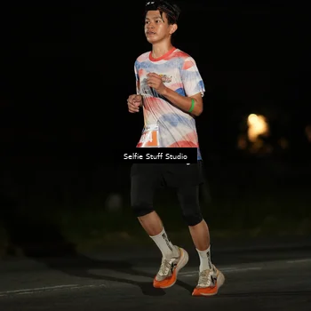 Runner Photo 4377153