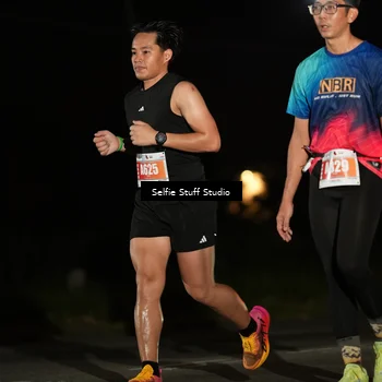 Runner Photo 4377174