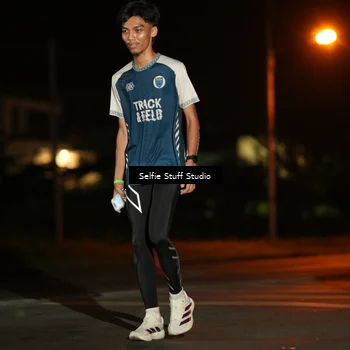 Runner Photo 4377250