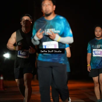 Runner Photo 4377426