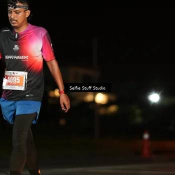 Runner Photo 4377452