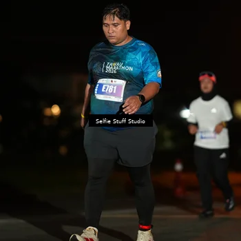 Runner Photo 4377679