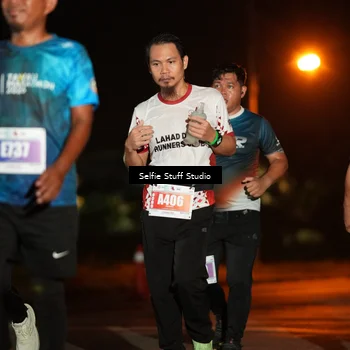 Runner Photo 4377791