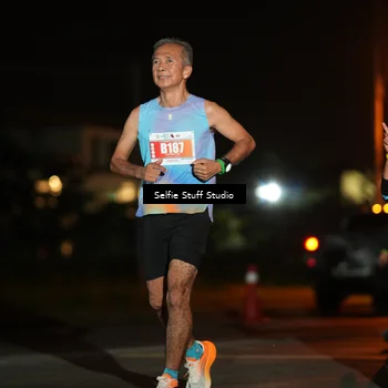 Runner Photo 4377823