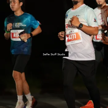 Runner Photo 4377899