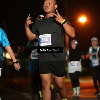 Runner Photo 4377909