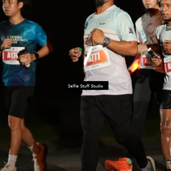 Runner Photo 4377912