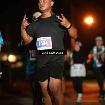 Runner Photo 4377913