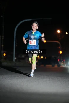 Runner Photo 4378283