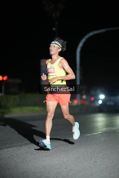 Runner Photo 4378285
