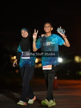 Runner Photo 4378408