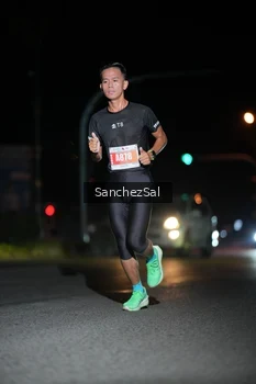 Runner Photo 4378449