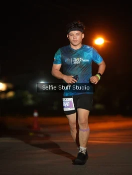 Runner Photo 4378459