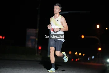 Runner Photo 4378556